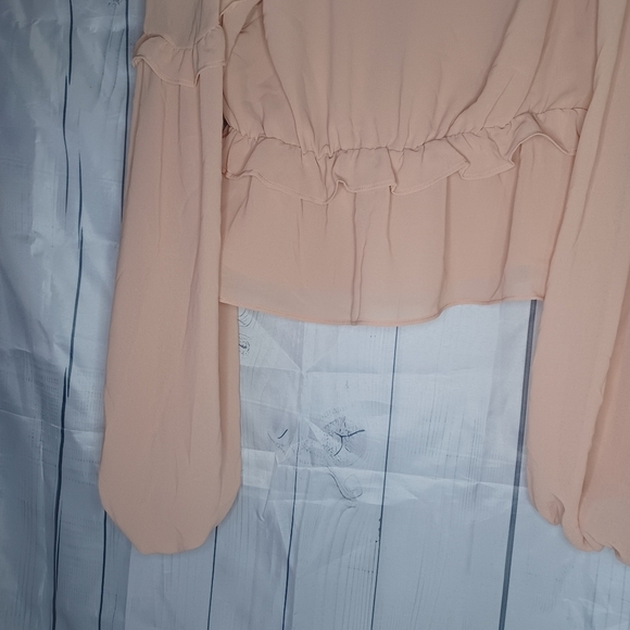 Lush boho v-neck fairycore Cropped top - Picture 15 of 16